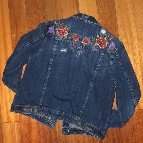 Blank NYC Floral Embroidered Jean Jacket - Picture 6 of 11
